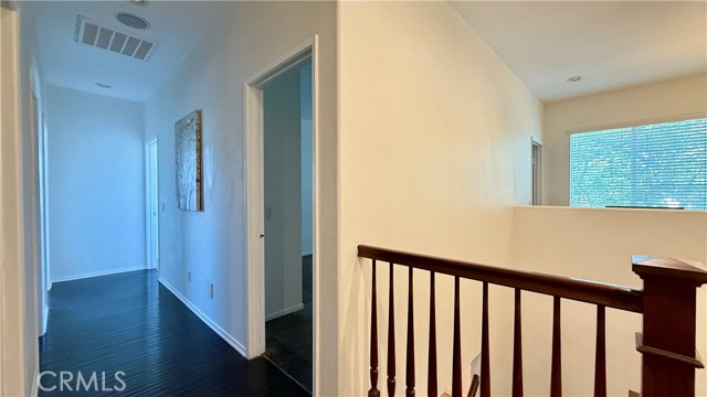 11958 Sunstone Court, Eastvale CA: https://media.crmls.org/medias/0c131bbf-eccf-4c23-b5a4-77439e1255f8.jpg