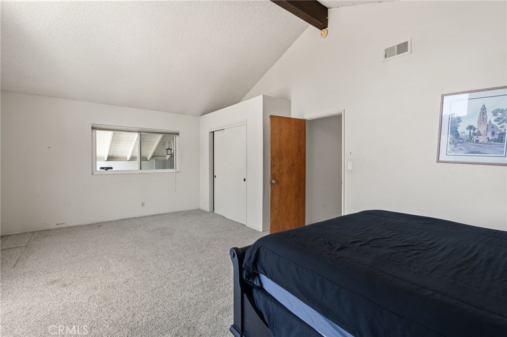 MLS #OC25155618 img 33