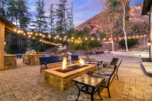 Detail Gallery Image 4 of 45 For 28600 Wagon Rd, Agoura Hills,  CA 91301 - 7 Beds | 7 Baths