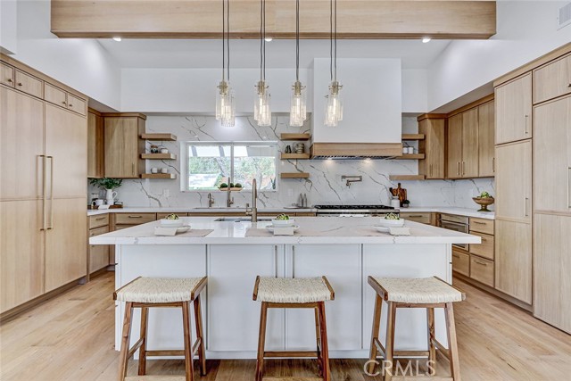 Detail Gallery Image 13 of 57 For 1500 via Arco, Palos Verdes Estates,  CA 90274 - 4 Beds | 3/1 Baths