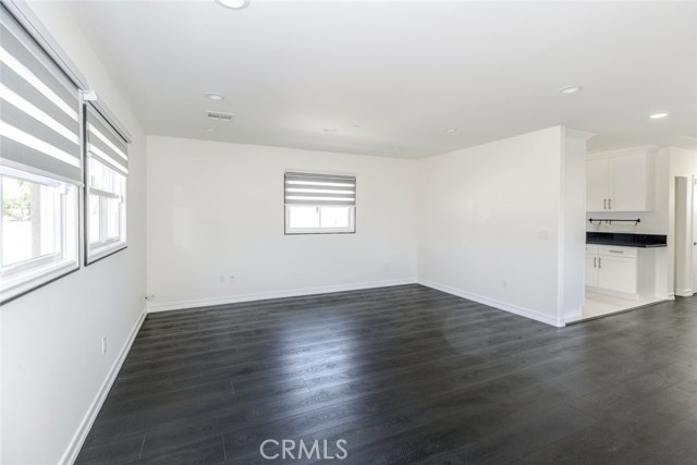 Detail Gallery Image 9 of 23 For 624 Hawthorne St a,  Glendale,  CA 91204 - 2 Beds | 2 Baths