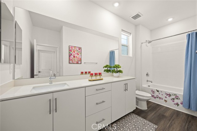 Detail Gallery Image 17 of 23 For 15842 Caterpillar Dr, Fontana,  CA 92336 - 4 Beds | 3 Baths