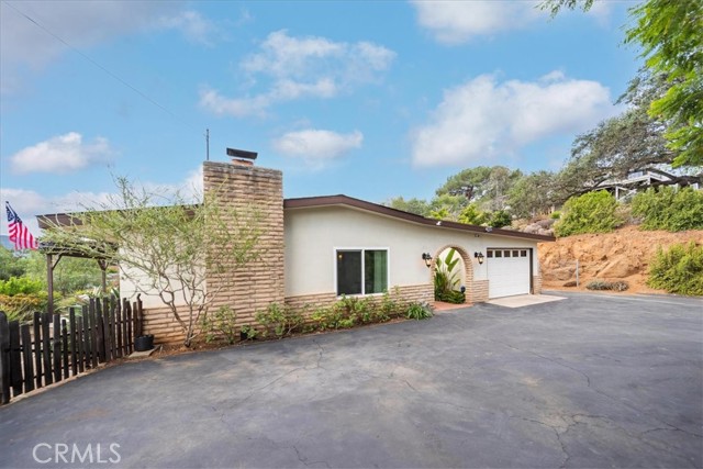 Detail Gallery Image 5 of 75 For 3057 via Hermosa, Escondido,  CA 92029 - 3 Beds | 2 Baths