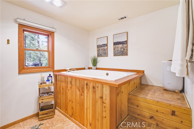 Detail Gallery Image 24 of 60 For 1137 Edna, Wrightwood,  CA 92397 - 5 Beds | 3 Baths