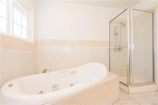 Detail Gallery Image 19 of 23 For 18731 Dylan St, Porter Ranch,  CA 91326 - 4 Beds | 2/1 Baths