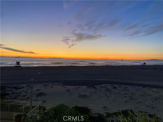 Detail Gallery Image 23 of 29 For 711 Pacific Coast Highway #324,  Huntington Beach,  CA 92648 - 1 Beds | 1 Baths