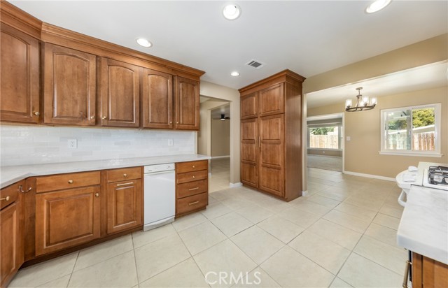 Detail Gallery Image 3 of 22 For 1309 Stillman Ave, Redlands,  CA 92374 - 4 Beds | 2 Baths
