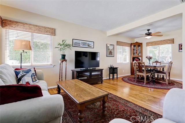 2210 Earle Court, Redondo Beach, California 90278, 3 Bedrooms Bedrooms, ,2 BathroomsBathrooms,Residential,Sold,Earle,SB22146136