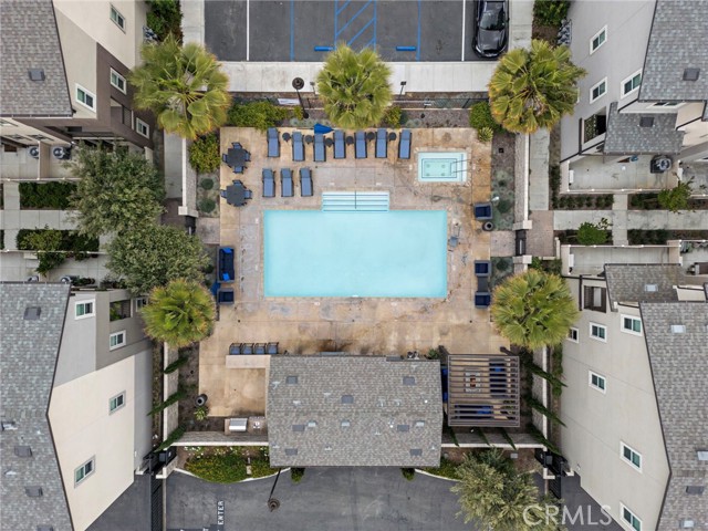8103 Cooper Lane, Gardena CA: https://media.crmls.org/medias/0c1dec61-14e2-4c4a-b3a4-754d58bf2084.jpg