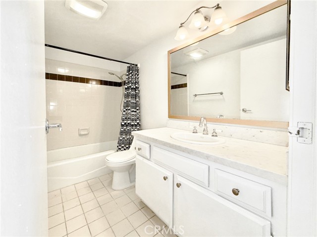 Detail Gallery Image 16 of 50 For 1129 Larrabee St #10,  West Hollywood,  CA 90069 - 2 Beds | 2 Baths