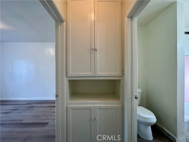 Detail Gallery Image 5 of 9 For 516 E Lomita Ave #3,  Glendale,  CA 91205 - 1 Beds | 1 Baths