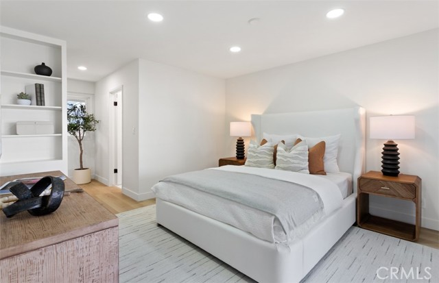 4521 Orrington Road, Corona del Mar CA: https://media.crmls.org/medias/0c1ec50f-b68f-468b-bad9-eb3a69521dca.jpg