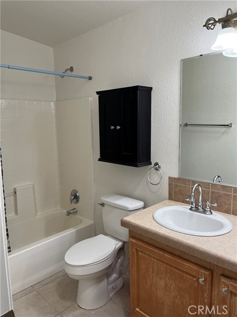 Detail Gallery Image 32 of 33 For 19120 Elena Dr, Lake Elsinore,  CA 92530 - 4 Beds | 3 Baths