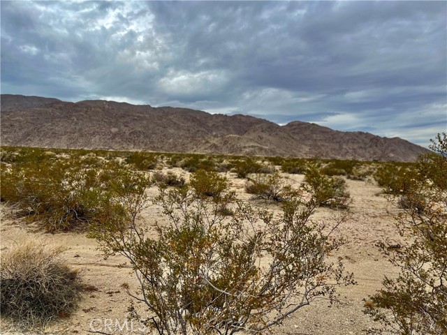 0 Utah Trail, Twentynine Palms, California 92277, ,Land,For Sale,0 Utah Trail,CRJT24014142