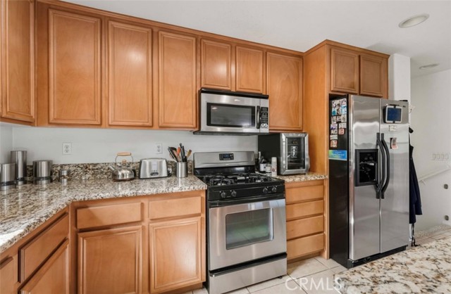 Detail Gallery Image 8 of 34 For 10326 Sparkling Dr #1,  Rancho Cucamonga,  CA 91730 - 2 Beds | 2 Baths