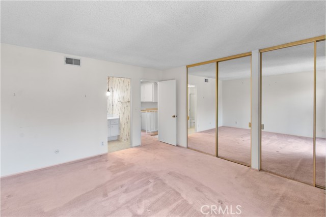 1437 Dalmatia Drive, San Pedro CA: https://media.crmls.org/medias/0c20eeca-e160-493c-8ab8-ee9d04f05af9.jpg