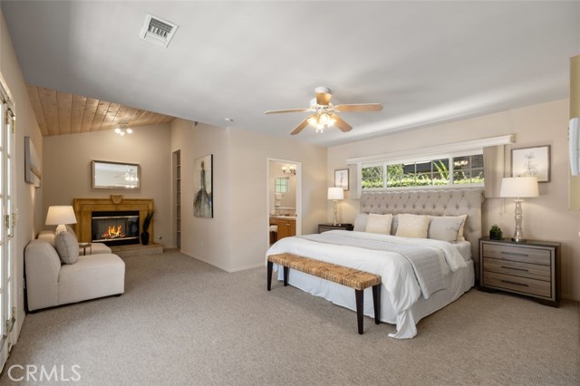 451 W FOOTHILL Boulevard, Arcadia CA: https://media.crmls.org/medias/0c20f8ad-a91f-4942-a2db-86be6cf89fe7.jpg