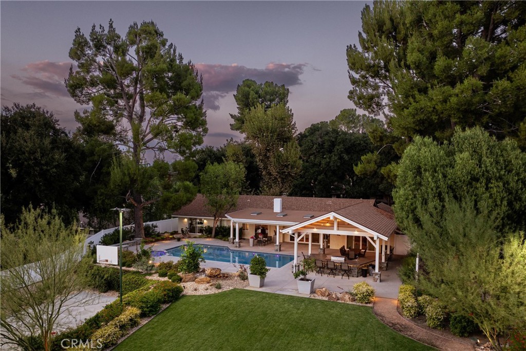 15736 Warm Springs