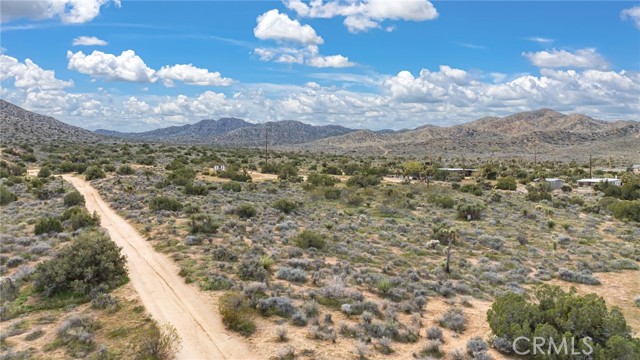 Detail Gallery Image 10 of 11 For 57420 San Andreas, Yucca Valley,  CA 92284 - – Beds | – Baths