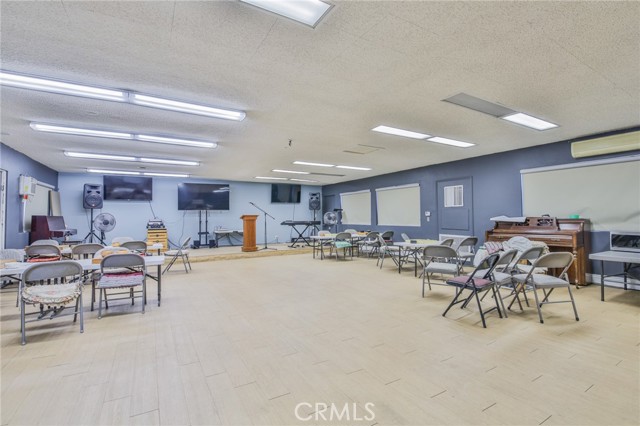 1747 Nogales Street, Rowland Heights, California 91748, ,Commercial Lease,For Rent,1747 Nogales Street,CRCV25029785