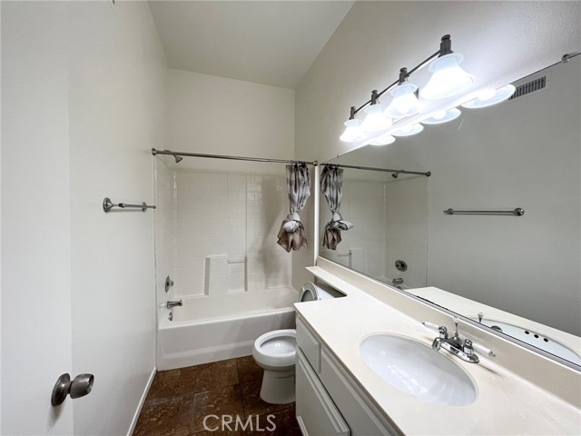 2285 Indigo Hills Drive, Corona CA: https://media.crmls.org/medias/0c21abd7-aa07-4023-aaff-239c0705afd1.jpg