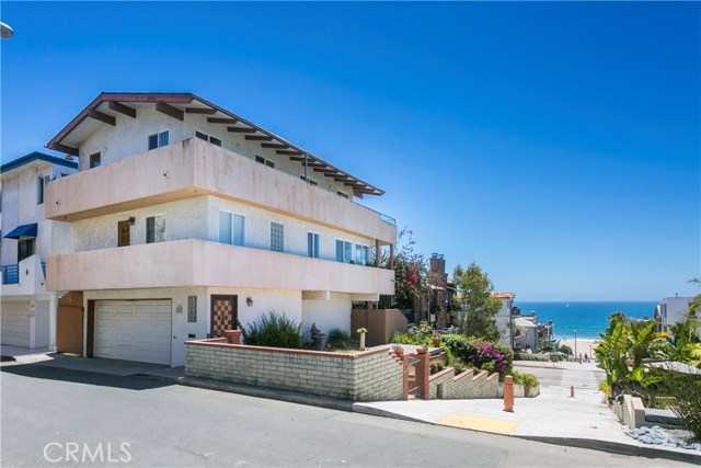 212 7th Street, Manhattan Beach, California 90266, 3 Bedrooms Bedrooms, ,3 BathroomsBathrooms,Residential,Sold,7th,SB17133904