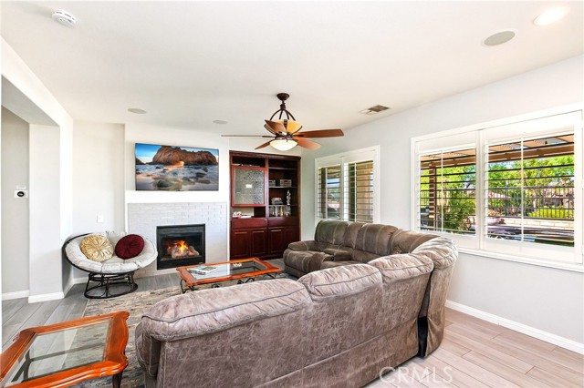 42911 Dell Lago Court, Indio CA: https://media.crmls.org/medias/0c226e9f-778e-4354-ac7b-3fcf22298819.jpg