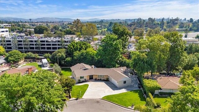 1730 Sunny knoll, Fullerton CA: https://media.crmls.org/medias/0c229013-3be2-4dd7-ae93-cb3c5b25cb10.jpg