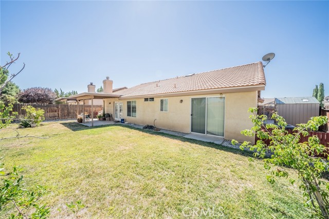 Detail Gallery Image 38 of 46 For 15982 Holly Brook Ln, Victorville,  CA 92395 - 4 Beds | 3 Baths