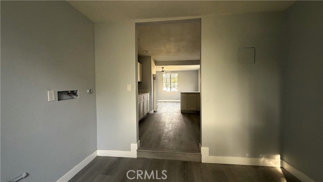 Detail Gallery Image 10 of 14 For 2523 Ogden, San Bernardino,  CA 92407 - 2 Beds | 1 Baths