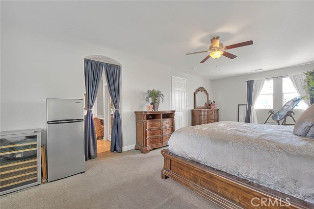 8758 Aspen Court, Riverside CA: https://media.crmls.org/medias/0c24aeeb-8160-4277-a1e7-1ab919f710f6.jpg