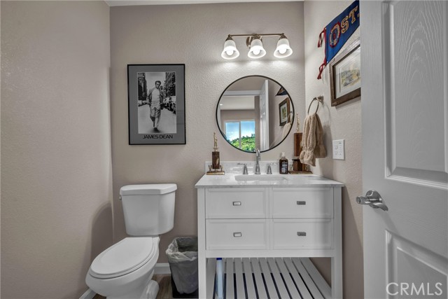 9781 Venturi Drive, Cobb CA: https://media.crmls.org/medias/0c251134-9569-4f66-b961-55df2915c80a.jpg