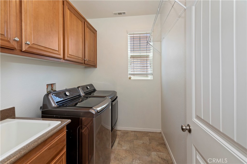 MLS #OC25133999 img 29