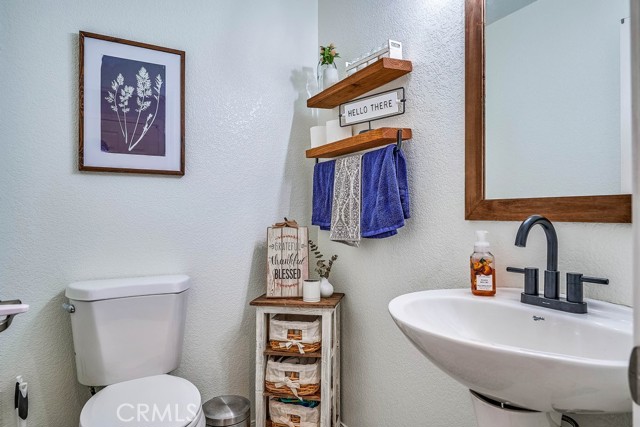 Detail Gallery Image 20 of 68 For 4939 Plumtree Ct, Riverside,  CA 92504 - 3 Beds | 2/1 Baths