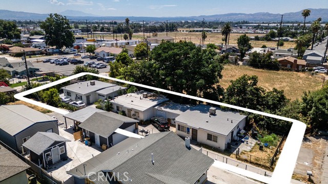 Image 3 for 7225 Barton St, San Bernardino, CA 92404