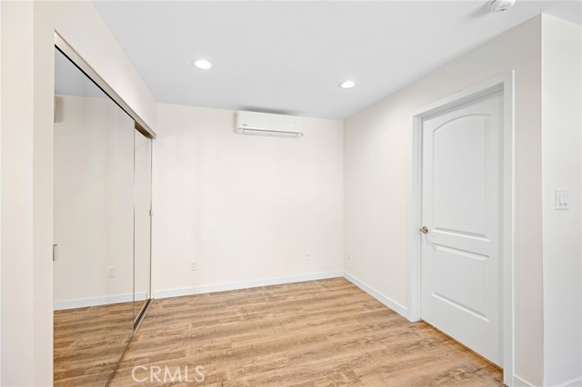 Detail Gallery Image 9 of 12 For 8240 Ellenbogen St, Sunland,  CA 91040 - 0 Beds | 1 Baths