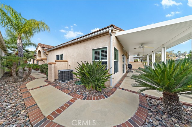 39980 CORTE CALANOVA, Murrieta CA: https://media.crmls.org/medias/0c27021e-a35d-4e10-ac4b-db32798b2c37.jpg