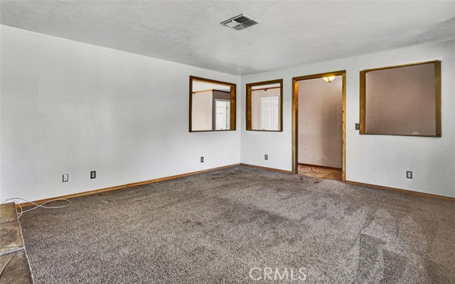 2378 Thisa Way, Hemet CA: https://media.crmls.org/medias/0c27144d-18ec-4b09-ae88-287c4ceef140.jpg