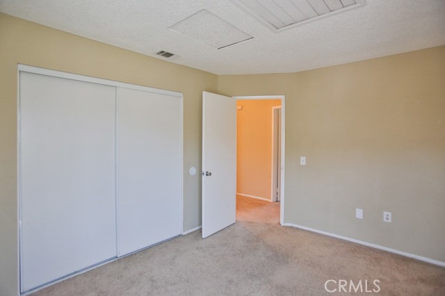 9694 Sycamore Canyon Road, Moreno Valley CA: https://media.crmls.org/medias/0c27e08e-80bf-4a7f-9c99-ef3053161fbe.jpg