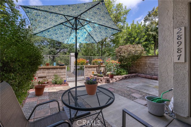 28987 Canyon Ridge Drive, Trabuco Canyon CA: https://media.crmls.org/medias/0c2869a9-d3db-4a31-8cf3-d0be5075fe60.jpg