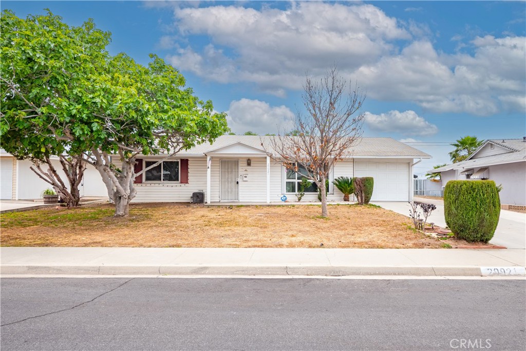 29921 Thornhill Drive