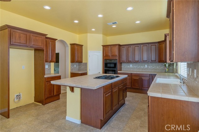 Detail Gallery Image 25 of 60 For 5746 W Buena Vista Ave, Visalia,  CA 93291 - 4 Beds | 2/1 Baths