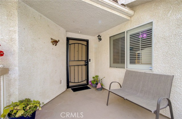 Detail Gallery Image 2 of 32 For 2913 Antonio Dr #308,  Camarillo,  CA 93010 - 2 Beds | 2 Baths