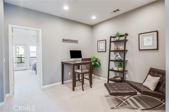 Detail Gallery Image 41 of 60 For 12921 Mission Avenue #102,  Hawthorne,  CA 90250 - 2 Beds | 2/1 Baths