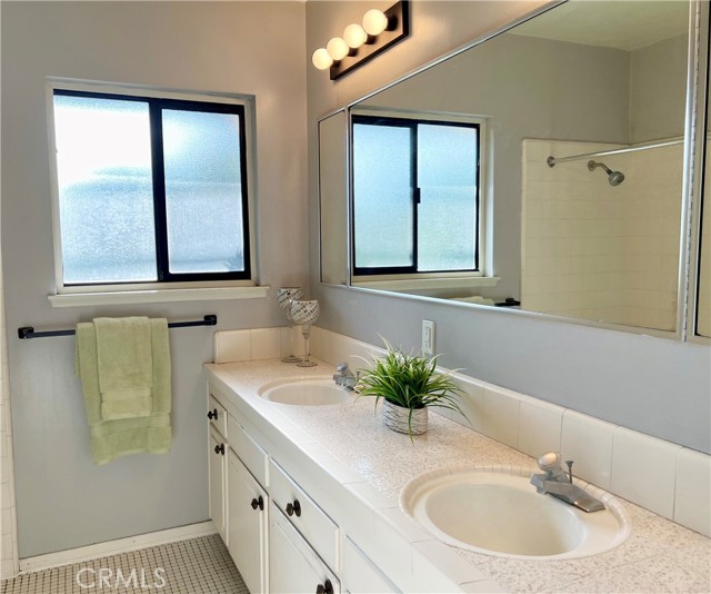 Detail Gallery Image 24 of 27 For 1097 Syracuse Dr, Claremont,  CA 91711 - 4 Beds | 2 Baths