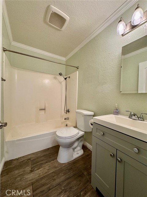 Detail Gallery Image 14 of 19 For 8664 Oak, Rancho Cucamonga,  CA 91730 - 3 Beds | 2 Baths