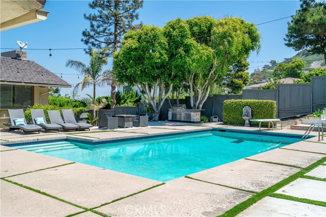 1500 Paseo Del Mar, Palos Verdes Estates CA: https://media.crmls.org/medias/0c2bab42-8d19-494b-b48a-745eec6920cf.jpg