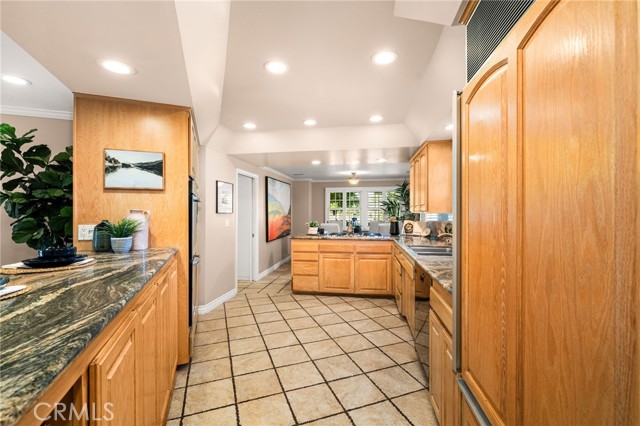 5371 Grandview Avenue, Yorba Linda CA: https://media.crmls.org/medias/0c2c1f43-c7bf-4371-a5c4-b712aae4d707.jpg