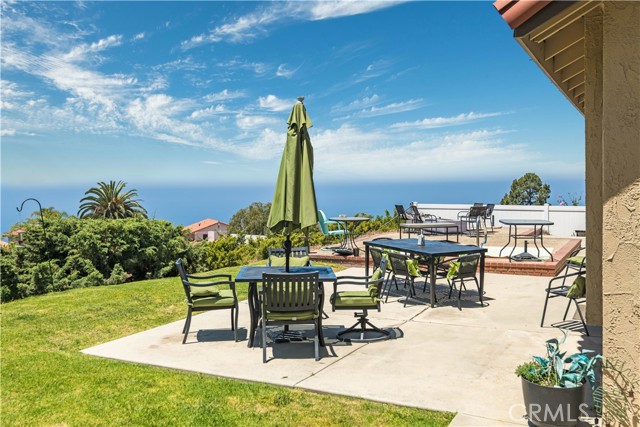 28737 Shire Oaks Drive, Rancho Palos Verdes, California 90275, 4 Bedrooms Bedrooms, ,3 BathroomsBathrooms,Residential,Sold,Shire Oaks,PV22121953