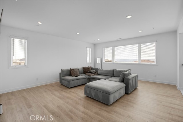 Detail Gallery Image 27 of 50 For 20204 W Albion Way, Porter Ranch,  CA 91326 - 5 Beds | 5/1 Baths